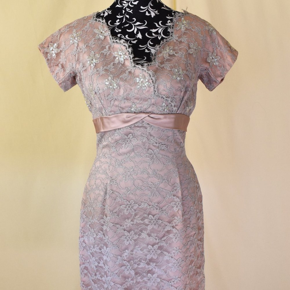 1960's Vintage Spring Evening Lace/Sequin Cocktail Dress!